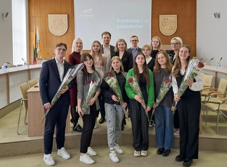 Išrinkti jaunimo atstovai į Raseinių rajono savivaldybės jaunimo reikalų tarybą