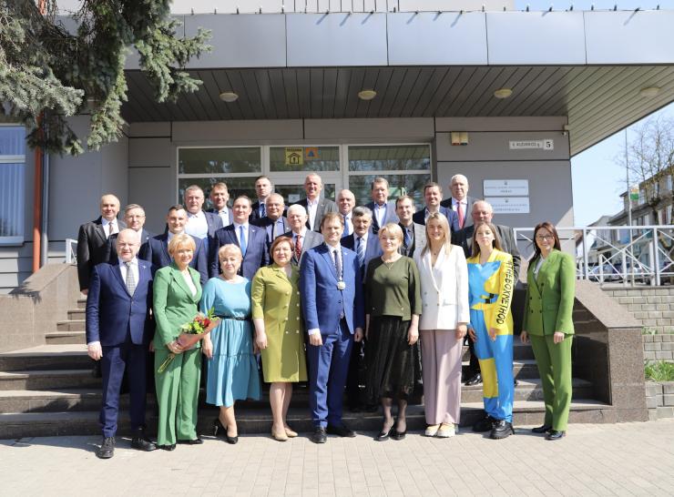 Vyko pirmasis naujai išrinktos 2023-2027 m. kadencijos Raseinių rajono savivaldybės tarybos posėdis