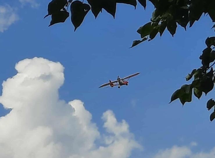 „Kylam ir skrendam“ – Paupyje pagerbta Lietuvos aviacijos istorija