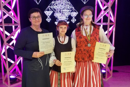 Ariogalos gimnazijos mokinių patirtys ir laimėjimai VII Lietuvos mokinių etninės kultūros olimpiados šalies etape