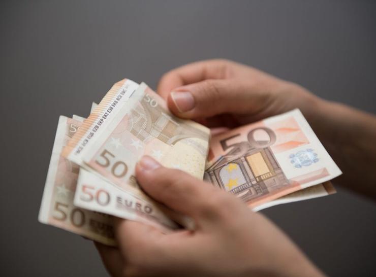 Informuojame, kad vėluos išmokų vaikams ir individualios pagalbos teikimo išlaidų kompensacijų mokėjimas