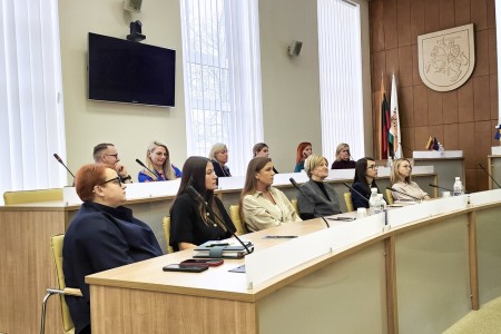 Savivaldybėje vyko tarpinstitucinė diskusija dėl vaikų teisių apsaugos stiprinimo Raseinių rajone