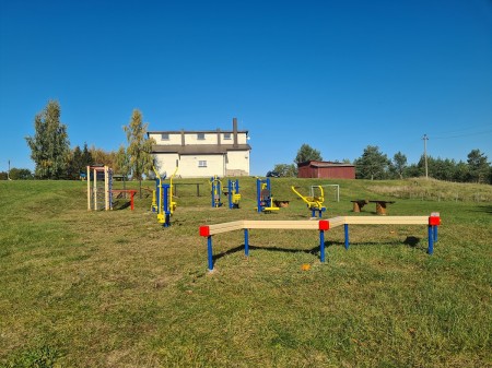 Aktyvaus laisvalaikio erdvės įrengimas Kalnujuose