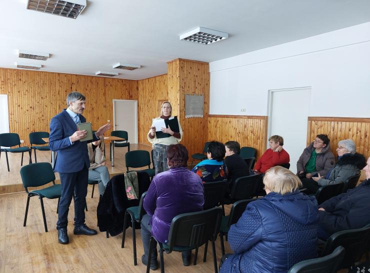 Vyko paskutinis susitikimas su gyventojais dėl Raseinių Marcelijaus Martinaičio viešosios bibliotekos filialų