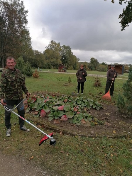 Įgyvendintas Lyduvėnų bendruomenės projektas „Viešųjų erdvių sutvarkymas ir pritaikymas gyventojų poreikiams“