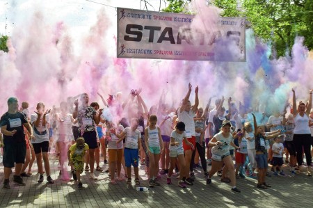 Kviečiame dalyvauti bėgime „Išsitaškyk spalvom“