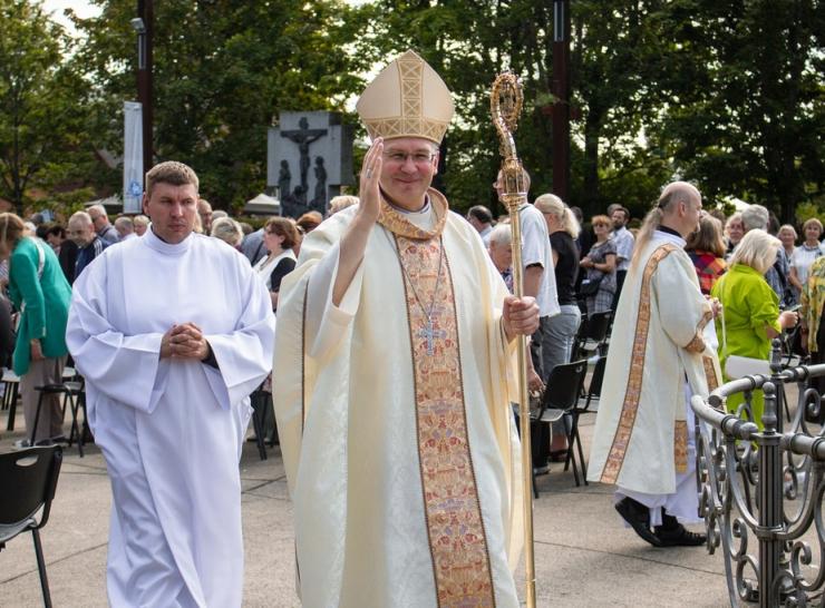 Šiluvoje tęsiasi Švč. Mergelės Marijos Gimimo atlaidai, kviečiantys į maldą, susikaupimą ir bendrystę