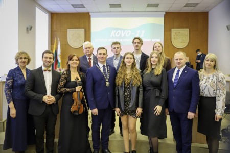 Raseinių krašto jaunimui įteikti „Auksinio lūšiuko“ apdovanojimai 