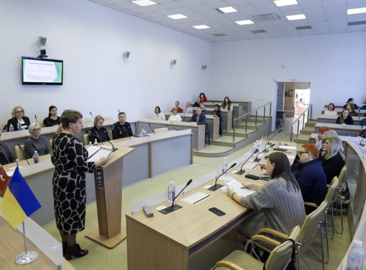Vyko tarpinstitucinis pasitarimas apie smurto prevenciją ir pagalbos vaikui bei šeimai plėtros galimybes Raseinių rajone