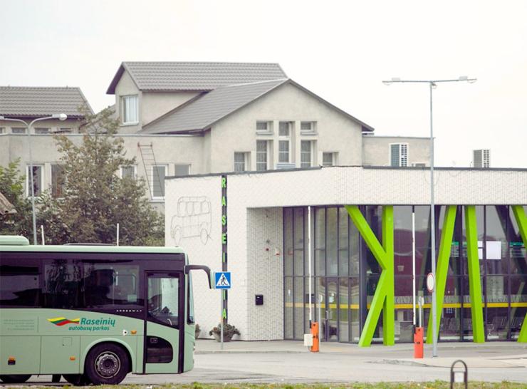 Keičiasi vasariniai autobusų maršrutai ir pasipildo šeštadieniais