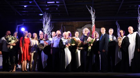 „Aukso paukštė“ įteikta Raseinių rajono kultūros centro mėgėjų teatrui „Braižas“