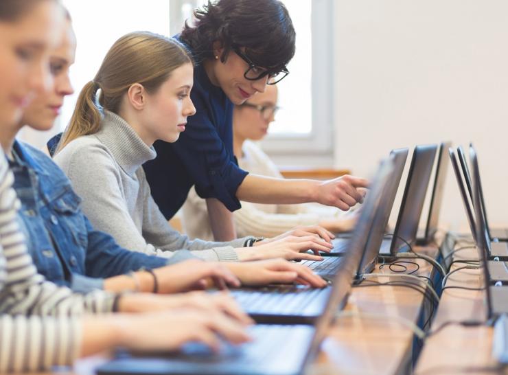 Gyventojai kviečiami naudotis finansine parama keičiant profesiją
