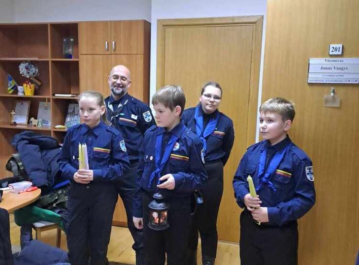 Betliejaus taikos ugnelė atkeliavo į Raseinius