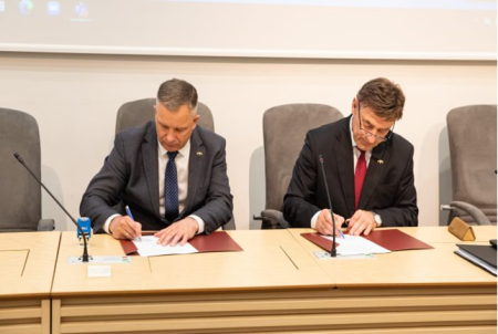 Ariogalos gimnazijoje bus įsteigta VDU vardo klasė