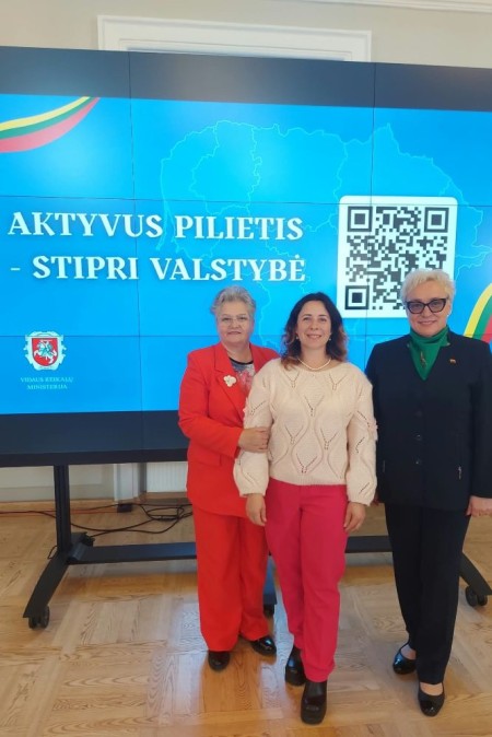 Raseinių rajono savivaldybei įteikta Vidaus reikalų ministerijos padėka už bendruomenių stiprinimą