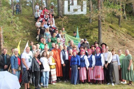 Vyko tradicinis Rudens lygiadienio renginys Kejėnuose