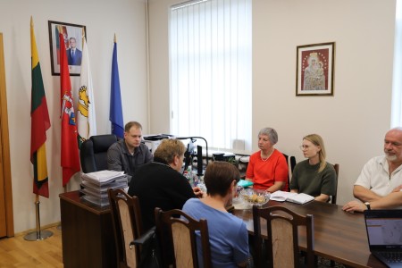 Susitikimas su Lietuvos gyventojų genocido ir rezistencijos tyrimo centro atstovais