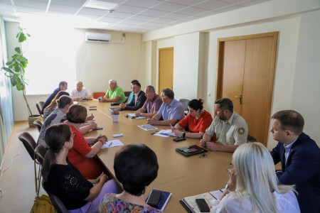 Ariogalos mieste ir jo apylinkėse skelbiama ekstremali situacija dėl išsiliejusių naftos produktų