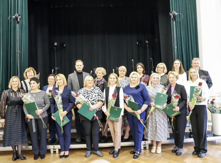 Artėjant profesinei šventei Raseinių rajono pedagogams įteiktos mero padėkos