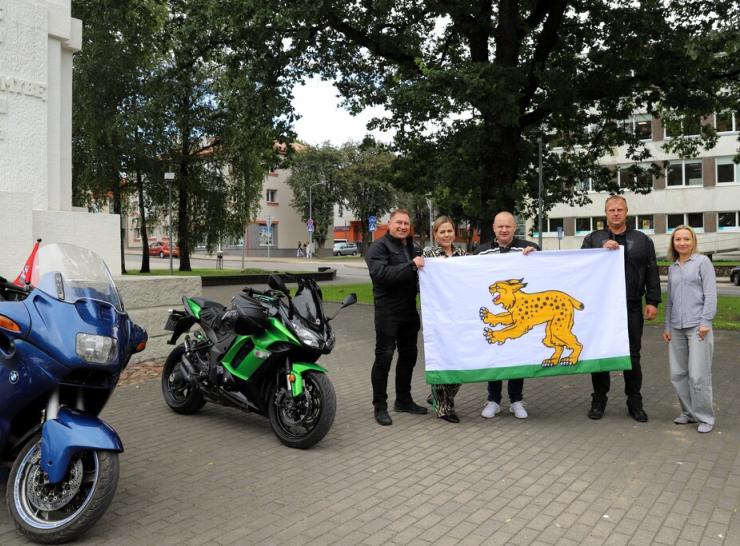 Raseinių vėliava plazdės „Mototurizmo ralyje 2025“