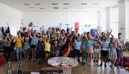 Dirbtuvės su iliuzionistu Ukrainos ir Lietuvos vaikams