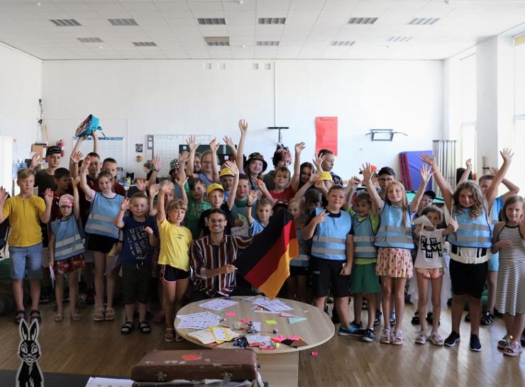 Dirbtuvės su iliuzionistu Ukrainos ir Lietuvos vaikams