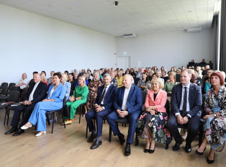 Mokytojų ir specialistų susitikimas prieš Mokslo ir žinių dieną