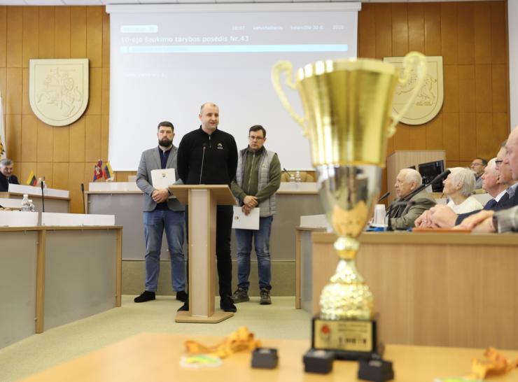Svarbiausi balandžio mėnesio Savivaldybės tarybos sprendimai ir pristatyti pranešimai