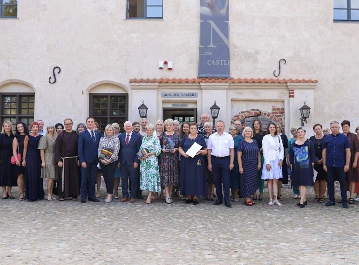 Švietimo įstaigų vadovų pasitarime aptartos naujų mokslo metų aktualijos