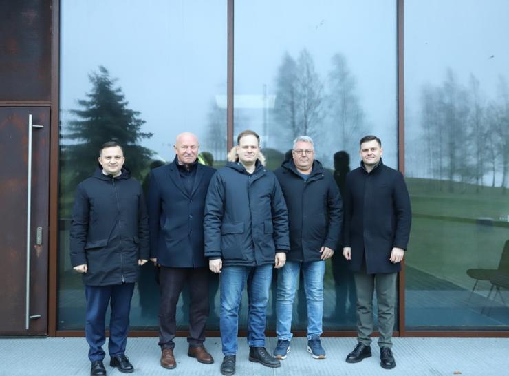 Kryžkalnyje aptarta „Rail Baltica“ jungties Kaunas–Klaipėda trasos ir Žemaitijos regiono plėtros vizija