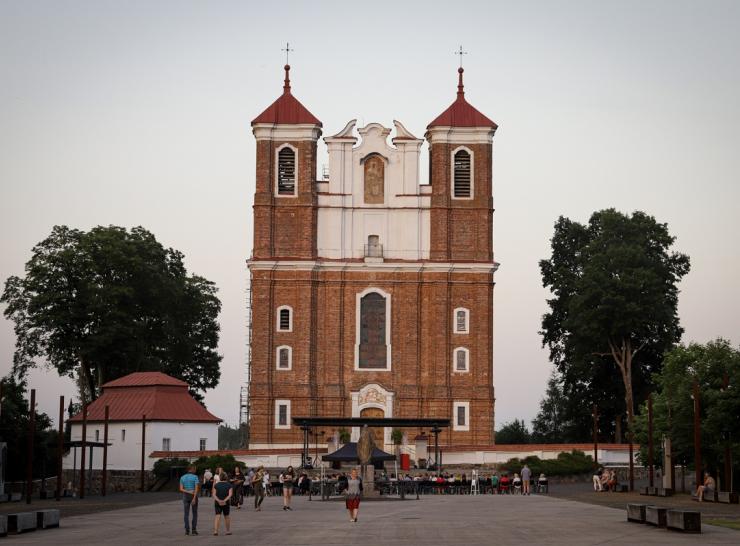 Renginių ciklas „Bažnyčių naktys“ Raseinių rajone 