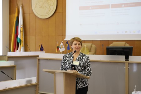 Informacija rinkėjams apie vyksiančius LR  Prezidento rinkimus ir referendumą 