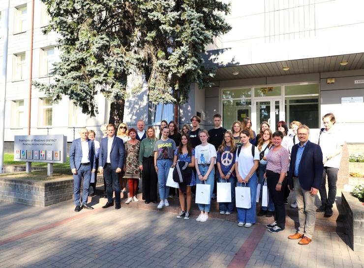 Gimnazistų iš Vokietijos vizitas Prezidento Jono Žemaičio gimnazijoje