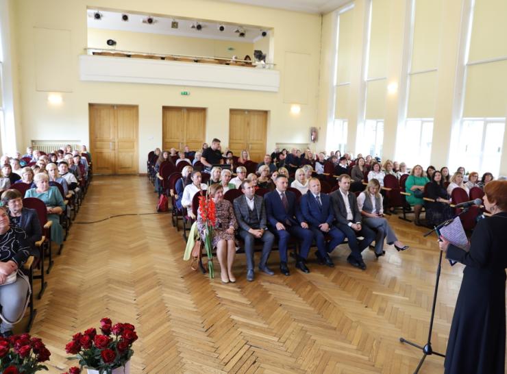 Tarptautinės mokytojų dienos proga pagerbti Raseinių rajono pedagogai