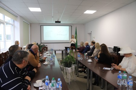 Raseiniuose vyko verslo ir švietimo dialogas apie ateities kompetencijas