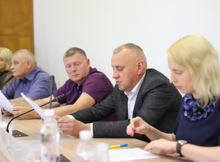 Taryba pritarė „Pirmoko krepšelio“ skyrimui ne tik valstybinėms ugdymo įstaigoms, Savivaldybės veiklos prioritetams ir humanitarinės pagalbos perdavimui Ukrainai