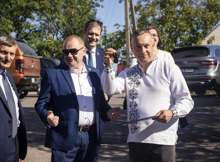 Į miesto šventę atvykusiems partneriams iš Ukrainos perduota svarbi humanitarinė parama