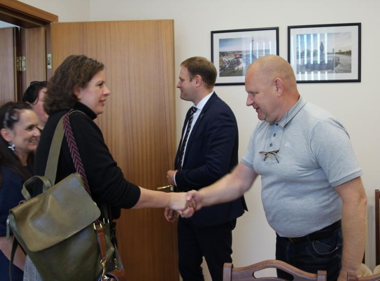 Raseiniuose su Jaunimo reikalų agentūros atstovais aptarta Lietuvos jaunimo sostinės 2027 m. programa