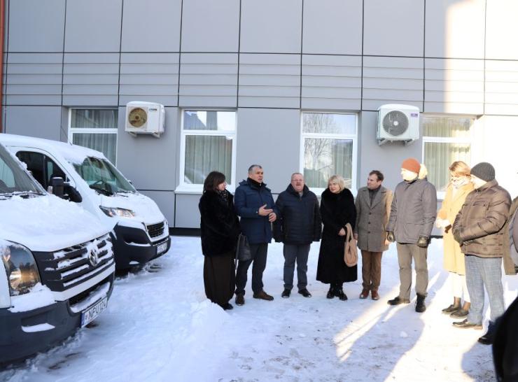 Seniūnijoms perduoti automobiliai kasdieniams ūkio darbams