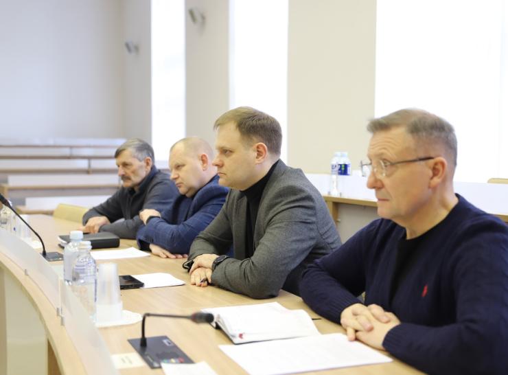 Savivaldybės vadovai inicijavo susitikimą su Raseinių ligoninės pacientus maitinančios įmonės atstovais