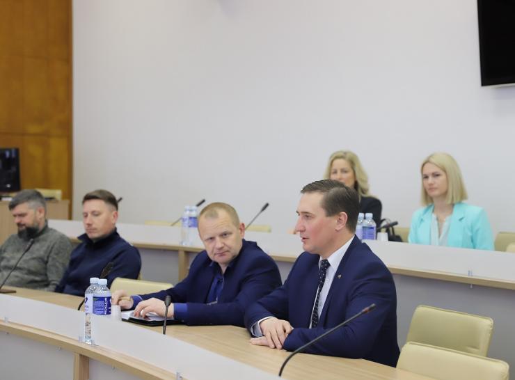 „Verslo pusryčiai“ jau antrą kartą į savivaldybę sukvietė rajono verslininkus