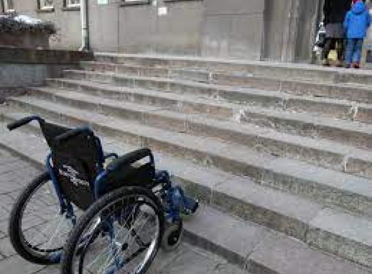 Kviečiame įvertinti statinių prieinamumą žmonėms, turintiems negalią