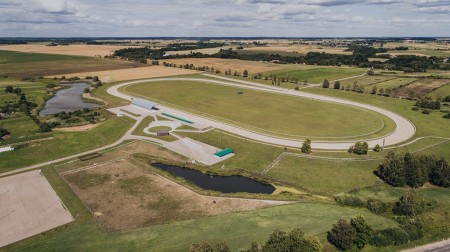 Viešosios įstaigos Raseinių hipodromo dalininko teisių pardavimo viešas aukcionas