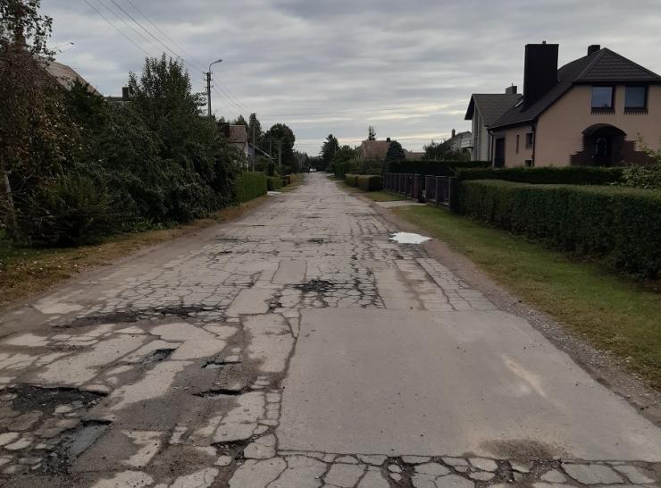 Pasirašyta Raseinių miesto Aguonų g. dalies kapitalinio remonto rangos darbų sutartis