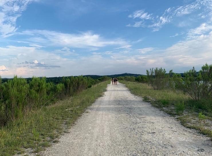 Seniūnijose prasideda kelių tvarkymo darbai