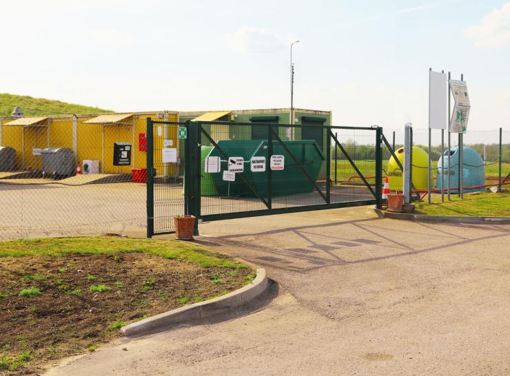 Keičiasi didelių gabaritų ir pavojingų atliekų priėmimo aikštelės darbo laikas