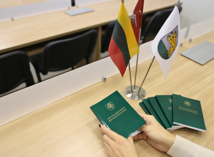 Sveikinimas Lietuvos Respublikos Konstitucijos dienos proga