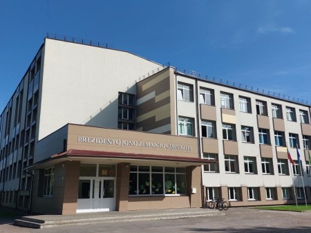 Prezidento Jono Žemaičio gimnazija paskirta 2024–2025 mokslo metų brandos egzaminų bazine mokykla